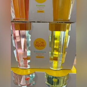 New- Colorful 12 Coupe-Tumbler -Tall Glasses
Great colors dishwasher & pool safe